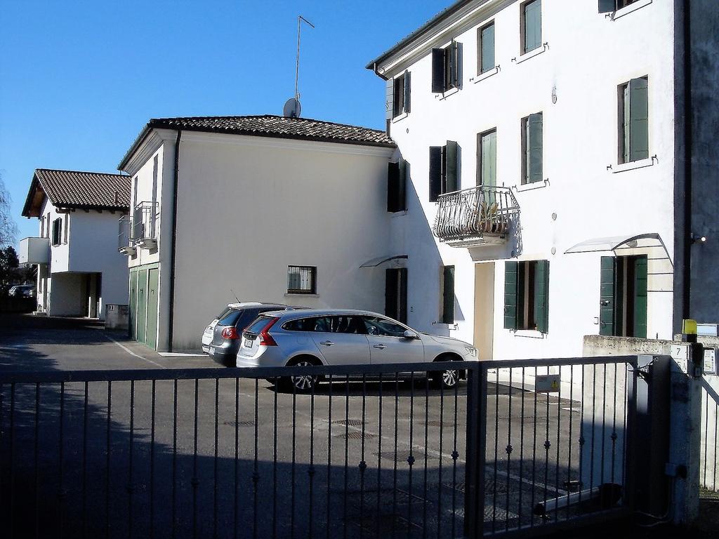 Mamma Mia On Ground Floor With Private Parking Tv-Venice 特雷维索 外观 照片