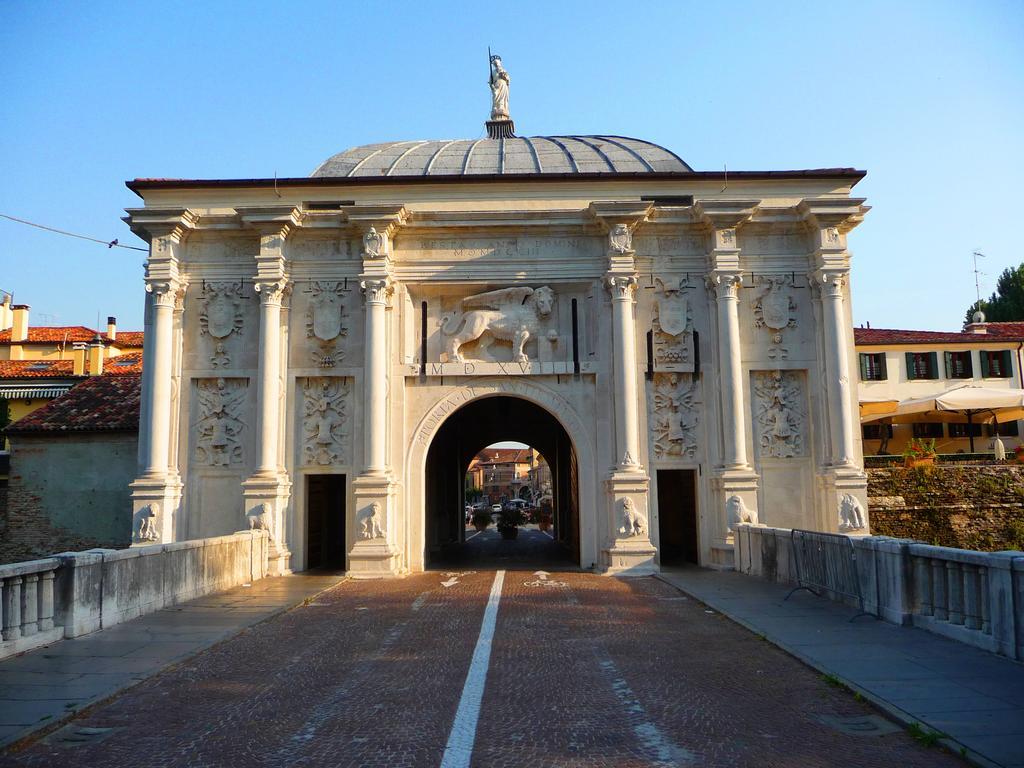 Mamma Mia On Ground Floor With Private Parking Tv-Venice 特雷维索 外观 照片