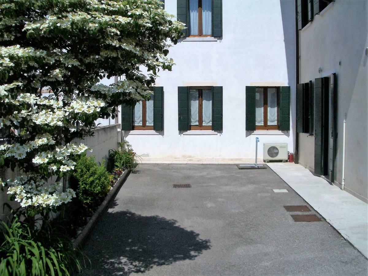 Mamma Mia On Ground Floor With Private Parking Tv-Venice 特雷维索 外观 照片